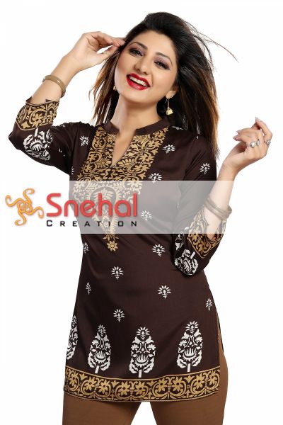 Endearing Ethnicity Short Maroon Tunic for Women